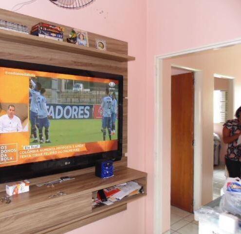 Linda casa de 2 quartos em Oswaldo Cruz