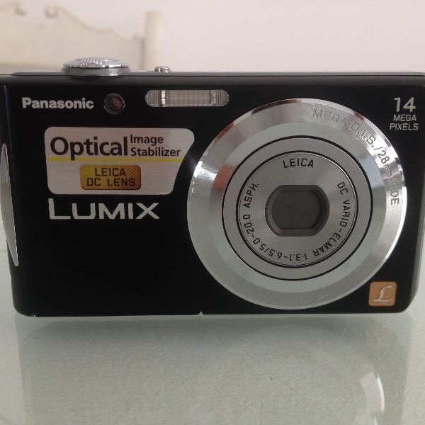 Maquina Fotográfica e Filmadora Digital Lumix