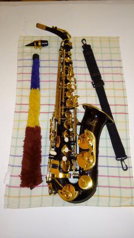 Saxofone - Alto