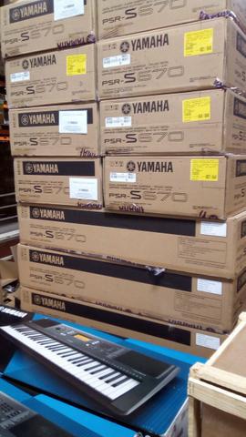 Teclado Yamaha S670 Novo 3849 em 12x sem juros