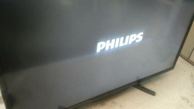 Tv 32 led Philips aceito cartão