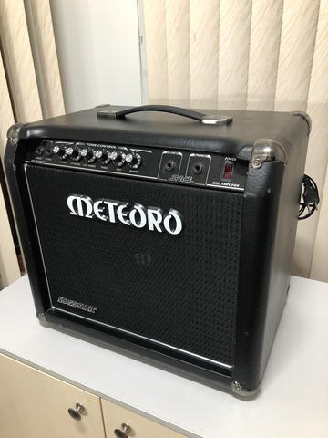 Vendo cubo p/ baixo Meteoro Space Bassman