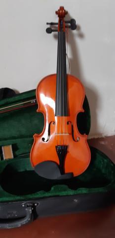 Vendo lindo violino, novo na caixa