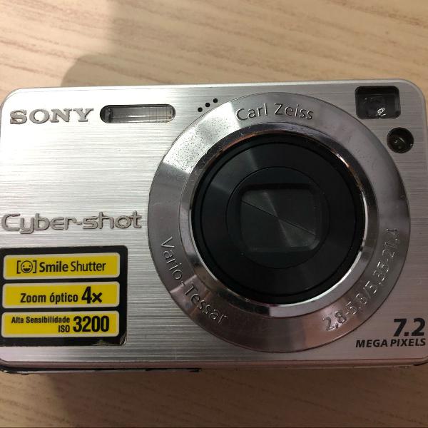 camera sony cyber-shot 7.2 mega pixels - silver