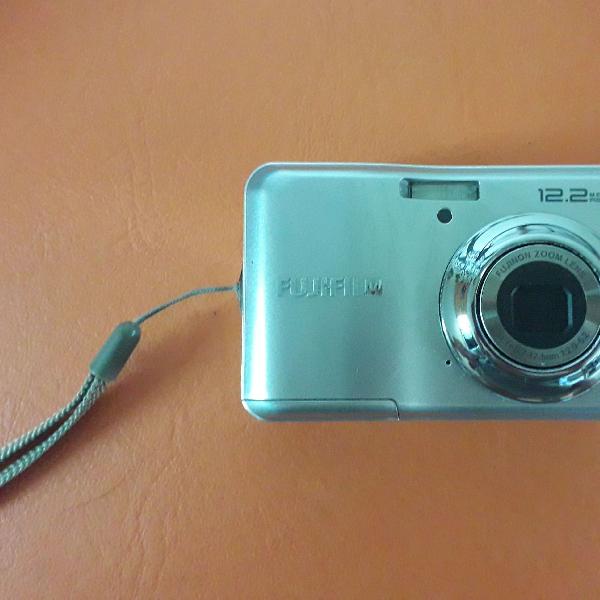 câmera digital fujifilm 12.2 mp
