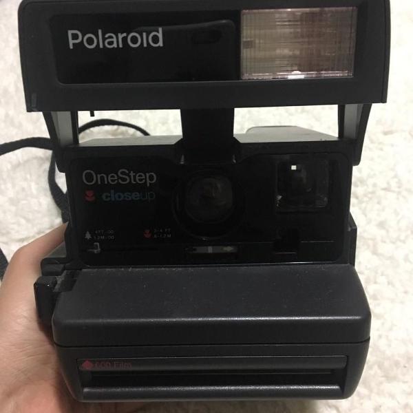 câmera polaroid vintage