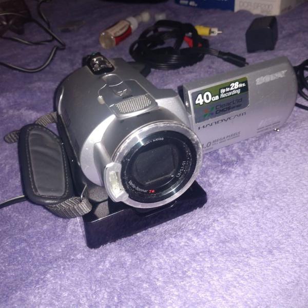 filmadora sony handycam 40 giga - 4 megapixels dcr - sr 200
