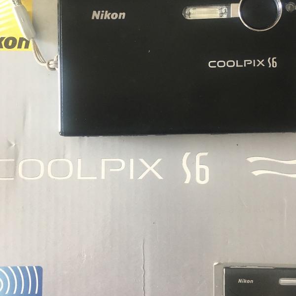 máquina fotográfica nikon coolpix S6