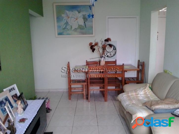 Apartamento em Santos Embaré 2 dormitórios.