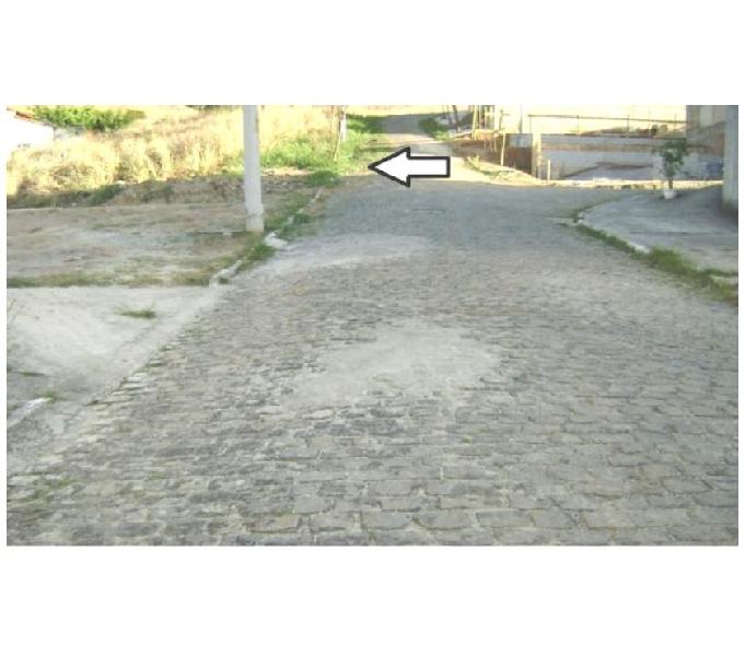 Bairro Amanda - Terreno com 144m2 - RGI