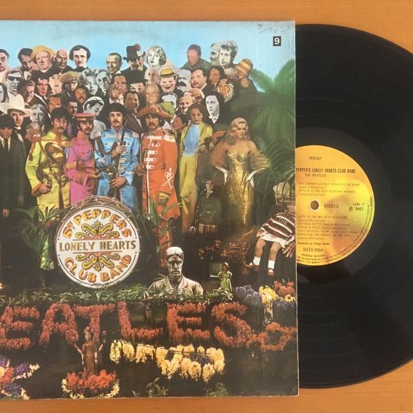 beatles - sgt peppers lonely hearts