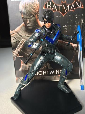 Action Figure Asa Noturna - Nightwing - Batman Arkham - Iron
