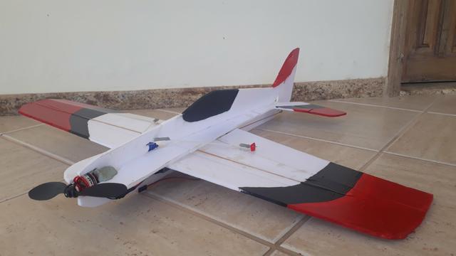 Aeromodelo mini 3DX