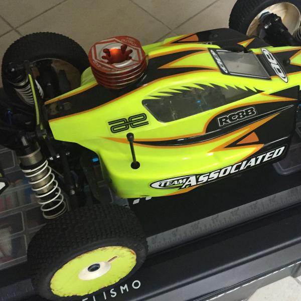 Automodelo Team Associated