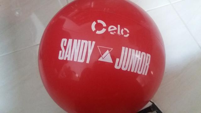 Bola show Sandy e Junior