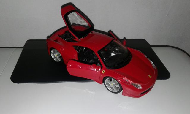 Carrinho Ferrari colecionador