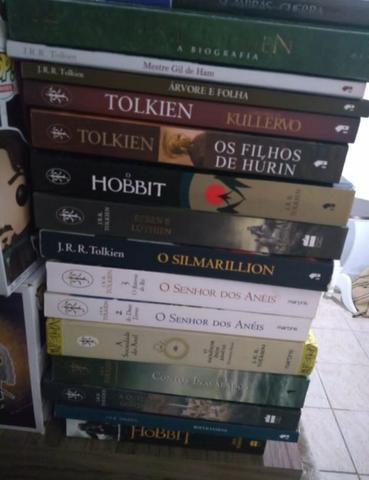 Coleção se livros de Tolkien