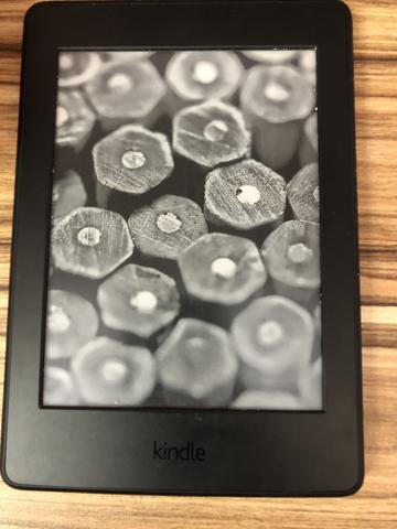 Kindle Paperwhite Amazon 8gb + capa protetora de couro