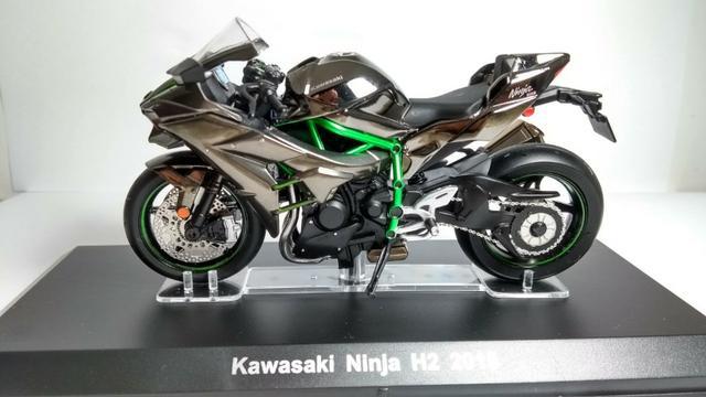 Miniatura Moto Kawasaki Ninja H2 2015