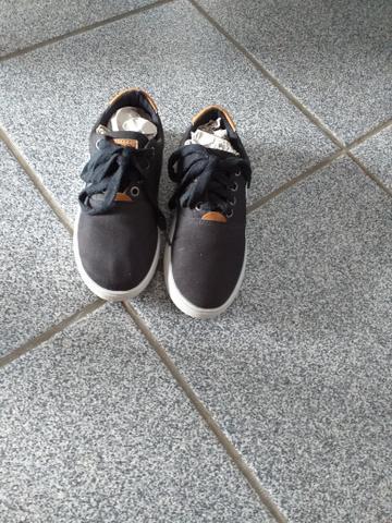 Sapato polo preto (tamanho 32)
