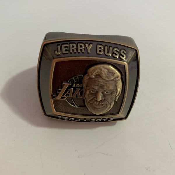 anel lakers jerry buss