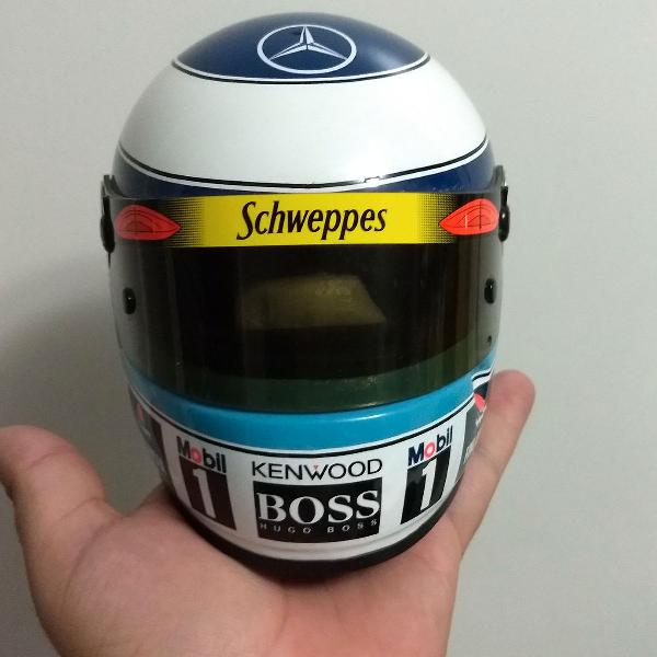 capacete f1 mika hakkinen colecionador 1/2