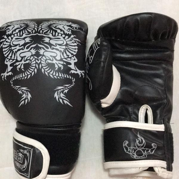 luva boxe preta