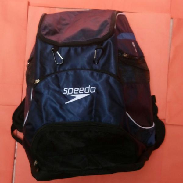 mochila speedo 35l