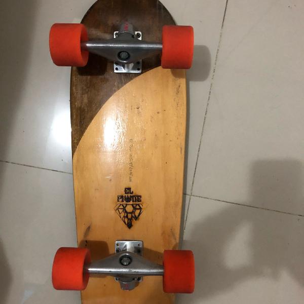 skate estilo carverboard