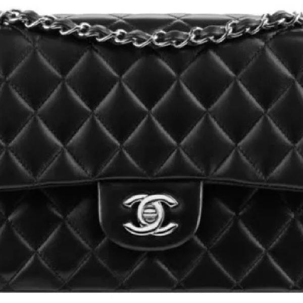 Bolsa Chanel clássica flap