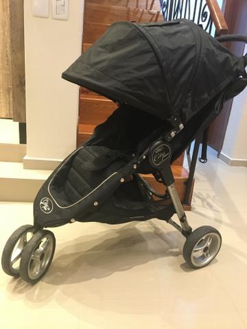 Carrinho de bebê Baby Jogger c/adaptador p/bebê conforto