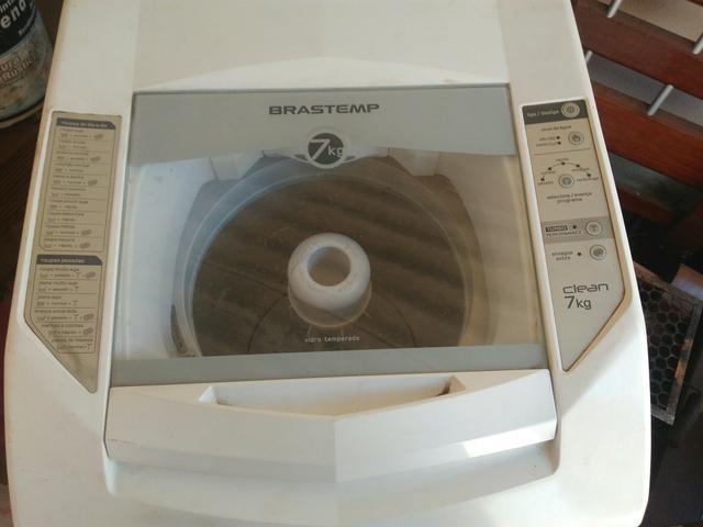 Maquina de lavar com defeito
