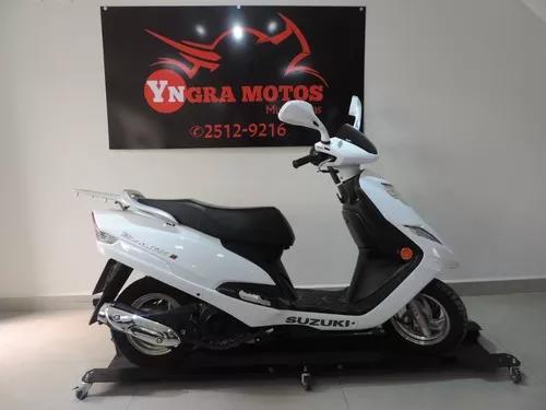 Suzuki Burgman 125i 2017 C/ 5.425 Km