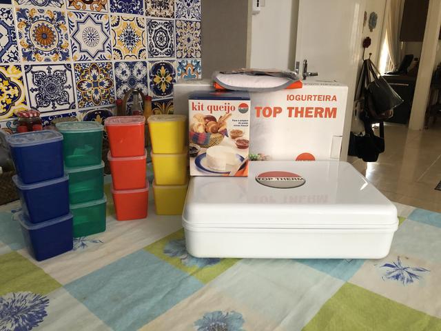 Top therm iogurteira (Sem uso) + 12 potinhos + kit queijo