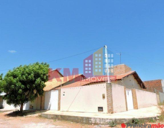 Vende-se ou Aluga-se ótima casa no bairro Santa Delmira -