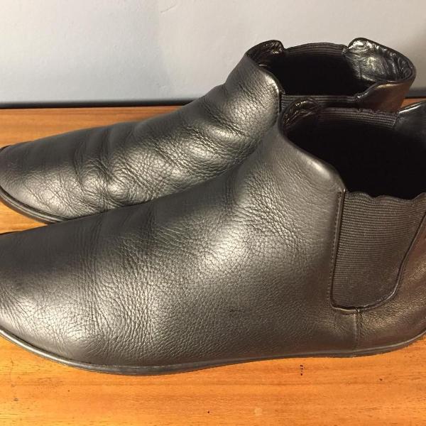 bota osklen slip on