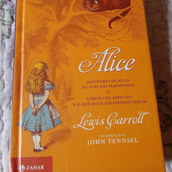 livro Alice, aventuras de Alice no país das maravilhas,
