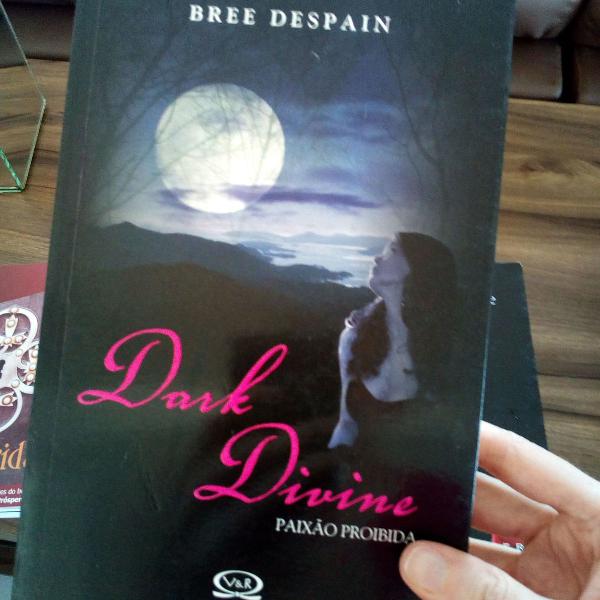livro dark divine