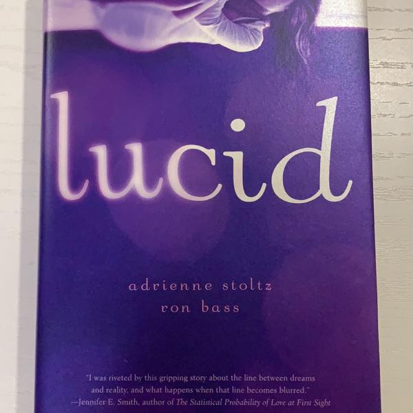 livro em inglês lucid