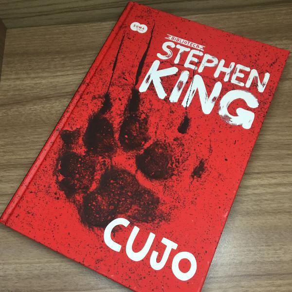 stephen king - cujo (edição capa dura e emborrachada)