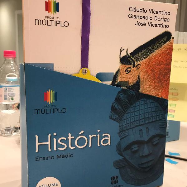 volume único história projeto múltiplo