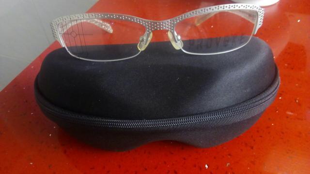 Armação para óculos de grau original Nova
