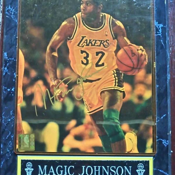 Magic Johnson - Foto Assinada