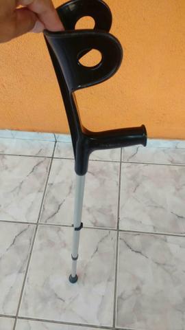 Moleta de alumínio suporta até 110 kg tem regulagem de
