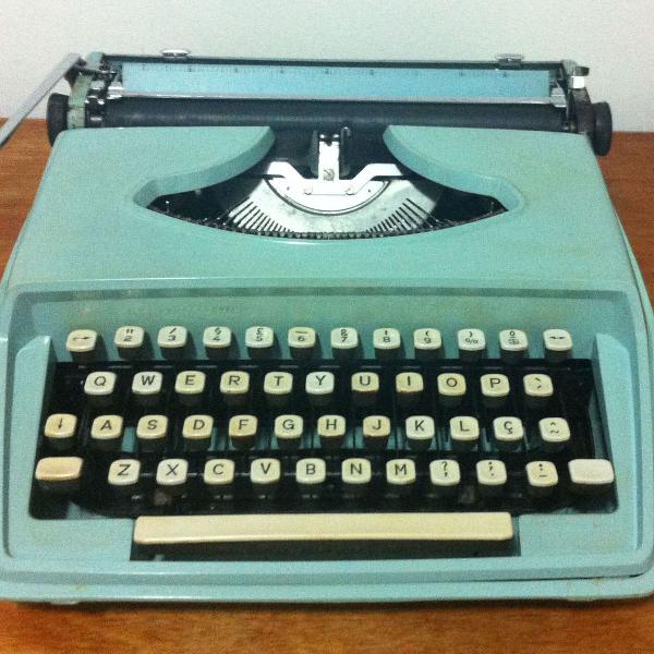 Máquina de escrever Remington