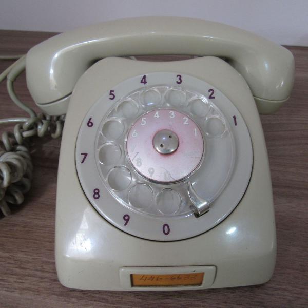 Telefone Antigo