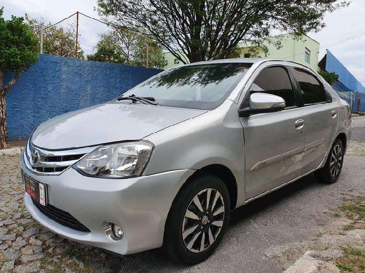 Toyota Etios Platinum Sed. 1.5 Flex 16v 4p Mec.