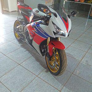 VDO CB 1.000RR FIREBLADE