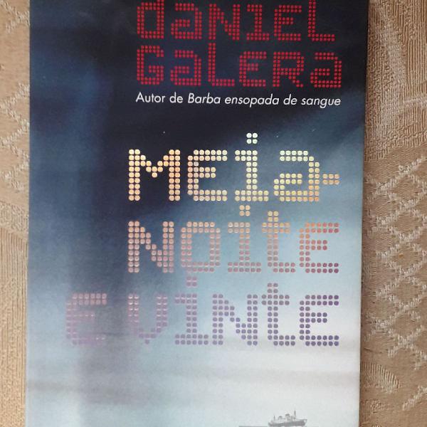 meia-noite e vinte - Daniel galera