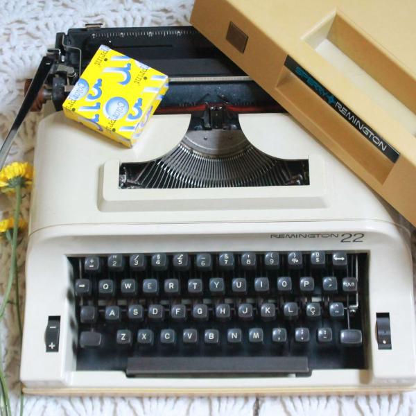 máquina de escrever datilografia remington sperry 22